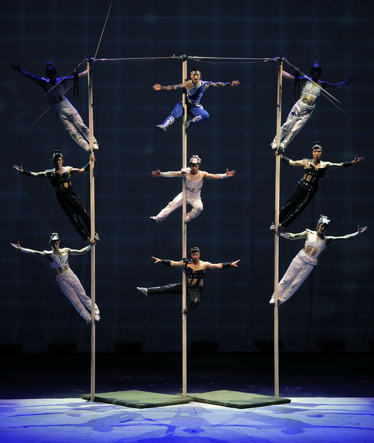 Splendid Circus at Beiteddine Festival